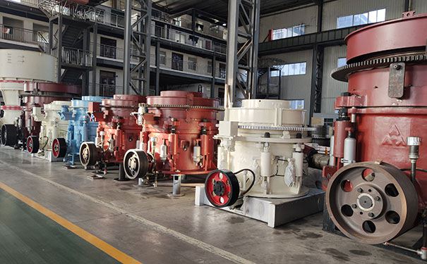 陜西圓錐破碎機(jī)現(xiàn)場(chǎng)視頻圖片