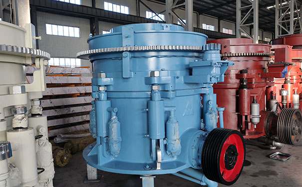 河北圓錐破碎機(jī)現(xiàn)場(chǎng)視頻圖片