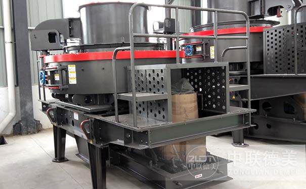 沖擊式破碎機(jī)