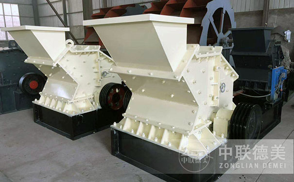 液壓開箱鵝卵石制砂機(jī)