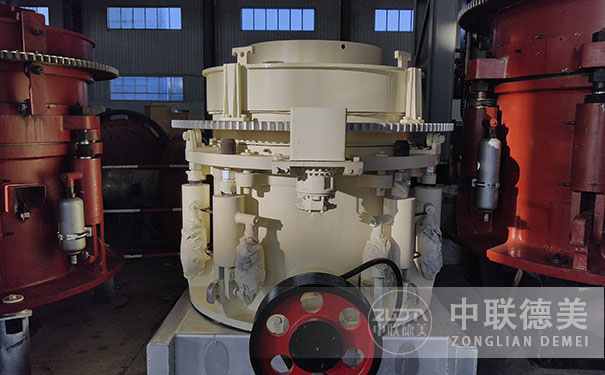 反擊式制砂機(jī)廠家哪個(gè)好？